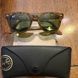 Ray-Ban Meteor Tortoise Sunglasses